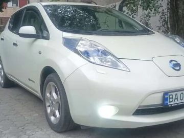 Авто Nissan Leaf 2012 № 7824475