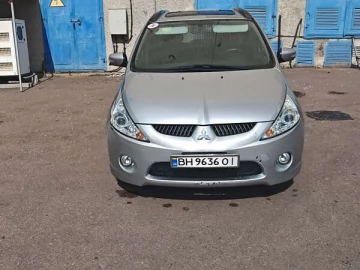 Авто Mitsubishi Grandis 2007 № 7824490