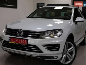 Авто Volkswagen Touareg 2017 № 7824555