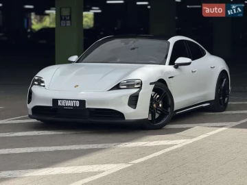 Авто Porsche Taycan 2020 № 7824562