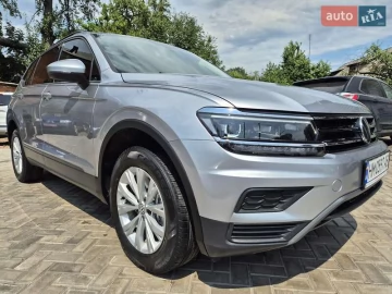 Авто Volkswagen Tiguan 2020 № 7824640