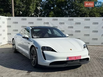 Авто Porsche Taycan 2020 № 7824871