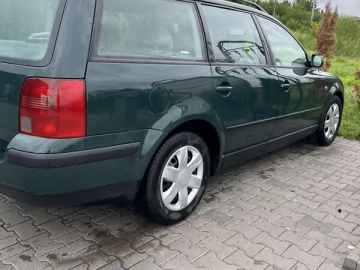 Авто Volkswagen Passat 1999 № 7824892