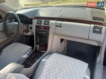 Авто Mercedes E-Class 2001 № 7825025