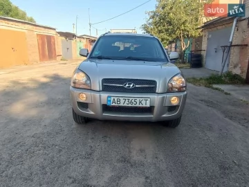 Авто Hyundai Tucson 2006 № 7825116