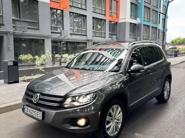 Авто Volkswagen Tiguan 2016 № 7825175