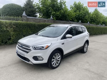 Авто Ford Escape 2017 № 7825177