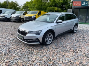 Авто Skoda Superb Scout 2020 № 7825208