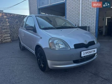 Авто Toyota Yaris 1999 № 7825280