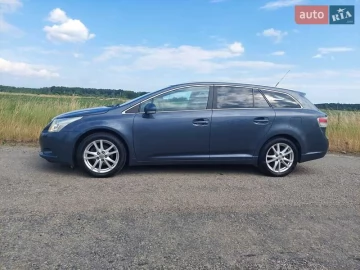 Авто Toyota Avensis 2010 № 7825337