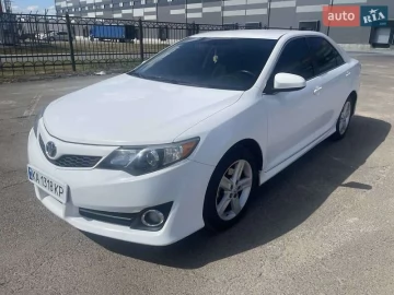 Авто Toyota Camry 2014 № 7825368