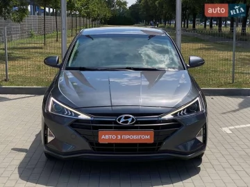 Авто Hyundai Elantra 2019 № 7825391