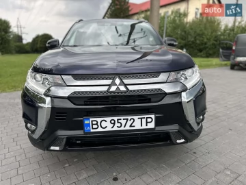 Авто Mitsubishi Outlander 2020 № 7825418