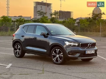 Авто Volvo Xc40 2019 № 7825442