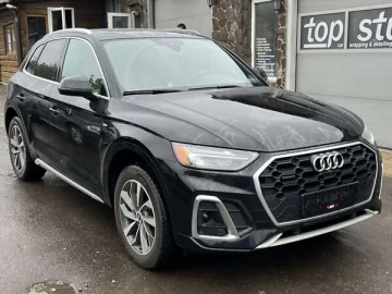 Авто Audi Q5 2022 № 7825448