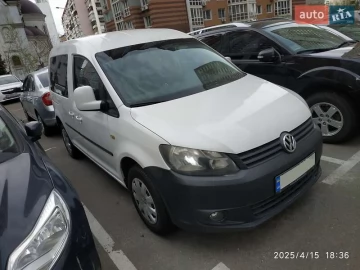Авто Volkswagen Caddy 2010 № 7825613