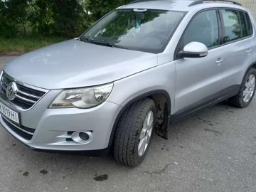 Авто Volkswagen Tiguan 2010 № 7825644
