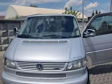 Авто Volkswagen Transporter 2000 № 7825648
