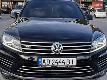 Авто Volkswagen Touareg 2016 № 7825717