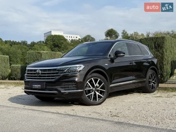 Авто Volkswagen Touareg 2022 № 7825747