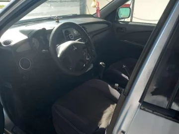 Авто Mitsubishi Outlander 2005 № 7825818