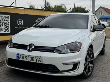 Авто Volkswagen E-Golf 2016 № 7825965