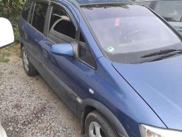 Авто Opel Zafira 2002 № 7826095