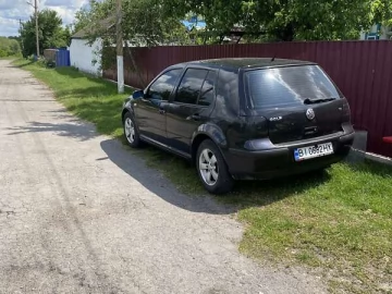 Авто Volkswagen Golf 2001 № 7826131