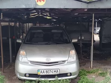 Авто Toyota Prius 2005 № 7826156