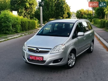 Авто Opel Zafira 2010 № 7826163