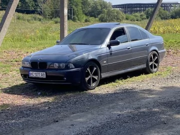 Авто BMW 5 Series 2001 № 7826164