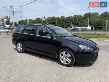 Авто Volkswagen Golf 2010 № 7826206