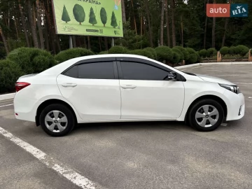 Авто Toyota Corolla 2014 № 7826250