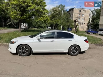 Авто Honda Accord 2015 № 7826259
