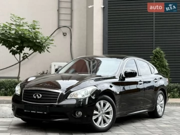 Авто Infiniti M37 2010 № 7826275