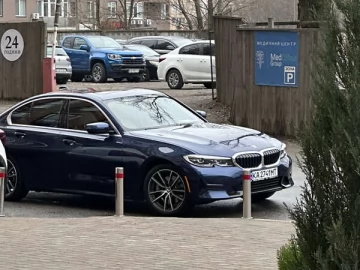 Авто BMW 3 Series 2020 № 7826409
