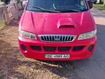 Авто Hyundai H-1 2005 № 7826419