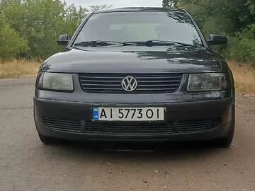 Авто Volkswagen Passat 2000 № 7826437