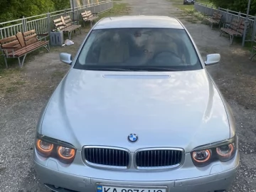 Авто BMW 7 Series 2002 № 7826550