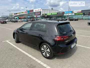 Авто Volkswagen E-Golf 2015 № 7826642