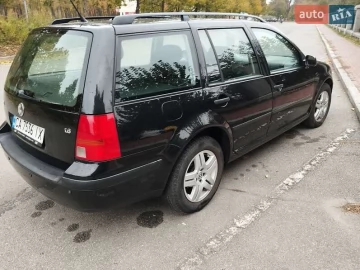Авто Volkswagen Golf 2002 № 7826687