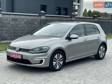 Авто Volkswagen E-Golf 2018 № 7826693