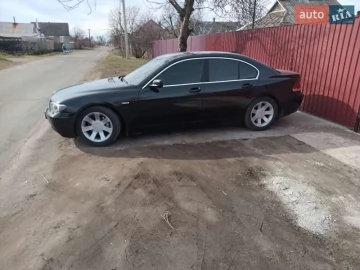 Авто BMW 7 Series 2003 № 7826784