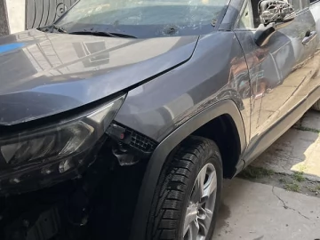 Авто Toyota Rav4 2022 № 7826788