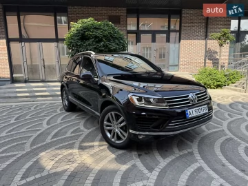 Авто Volkswagen Touareg 2015 № 7826819