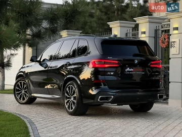 Авто BMW X5 2020 № 7826831
