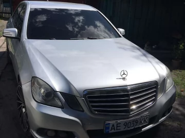 Авто Mercedes E-Class 2010 № 7826853