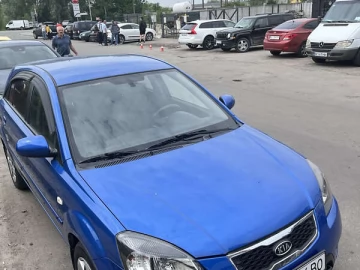 Авто KIA Rio 2011 № 7826888