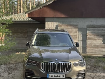Авто BMW X5 2022 № 7826929