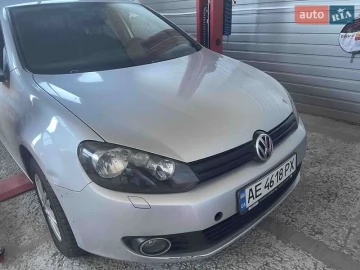 Авто Volkswagen Golf 2010 № 7827041
